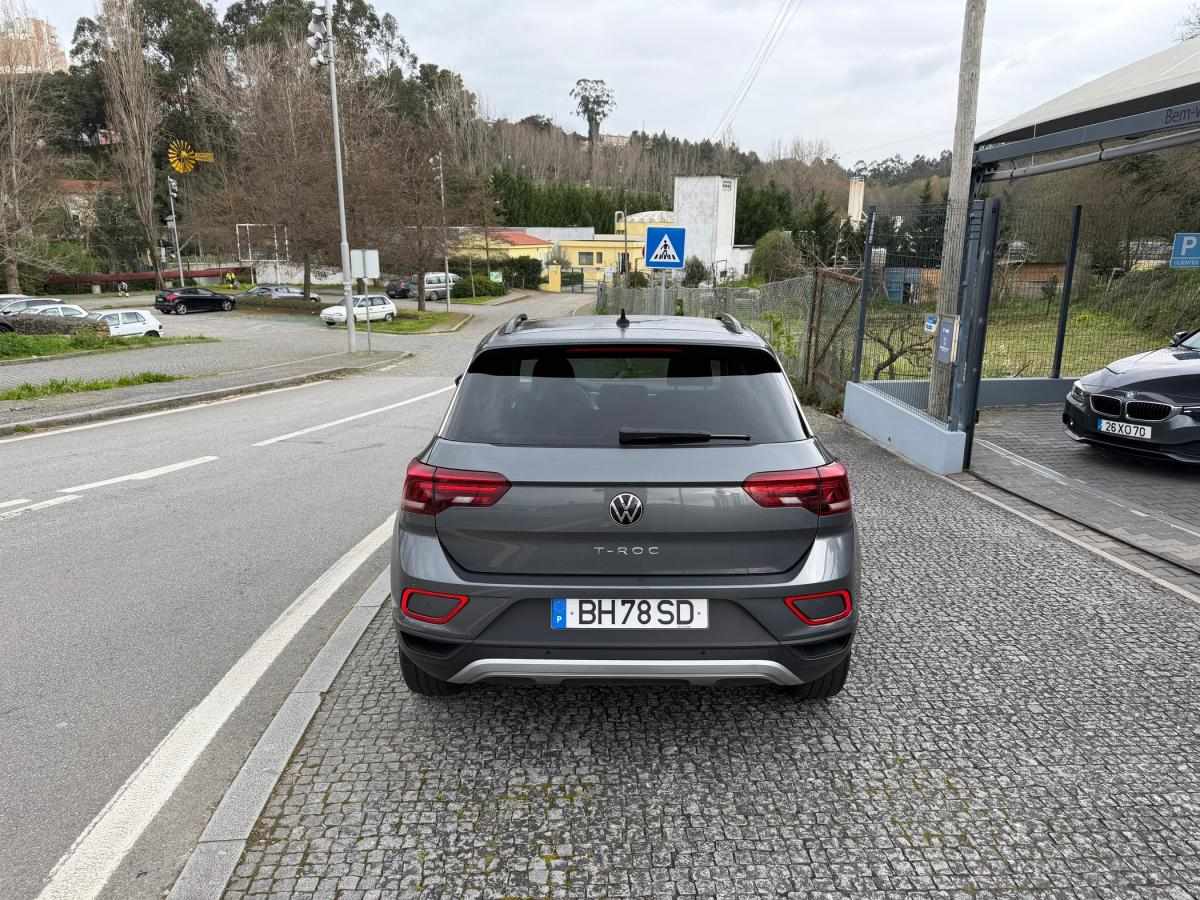 volkswagen-t-roc-2024-gasolina-999cc