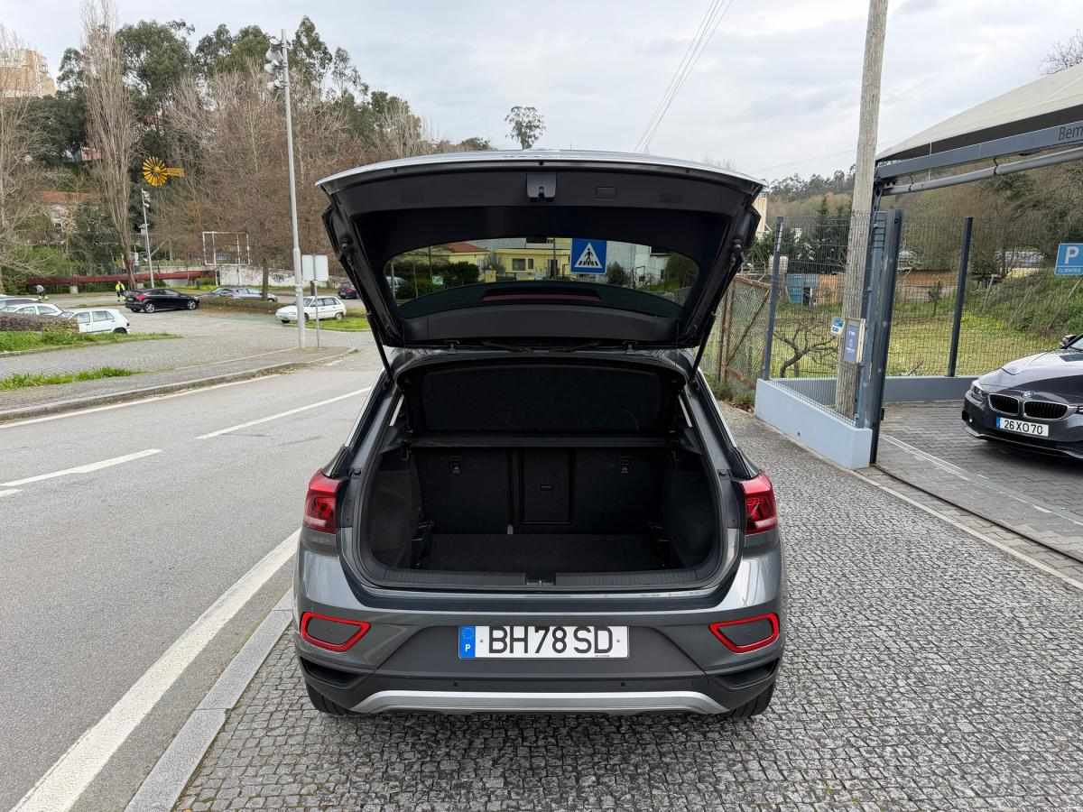 volkswagen-t-roc-2024-gasolina-999cc