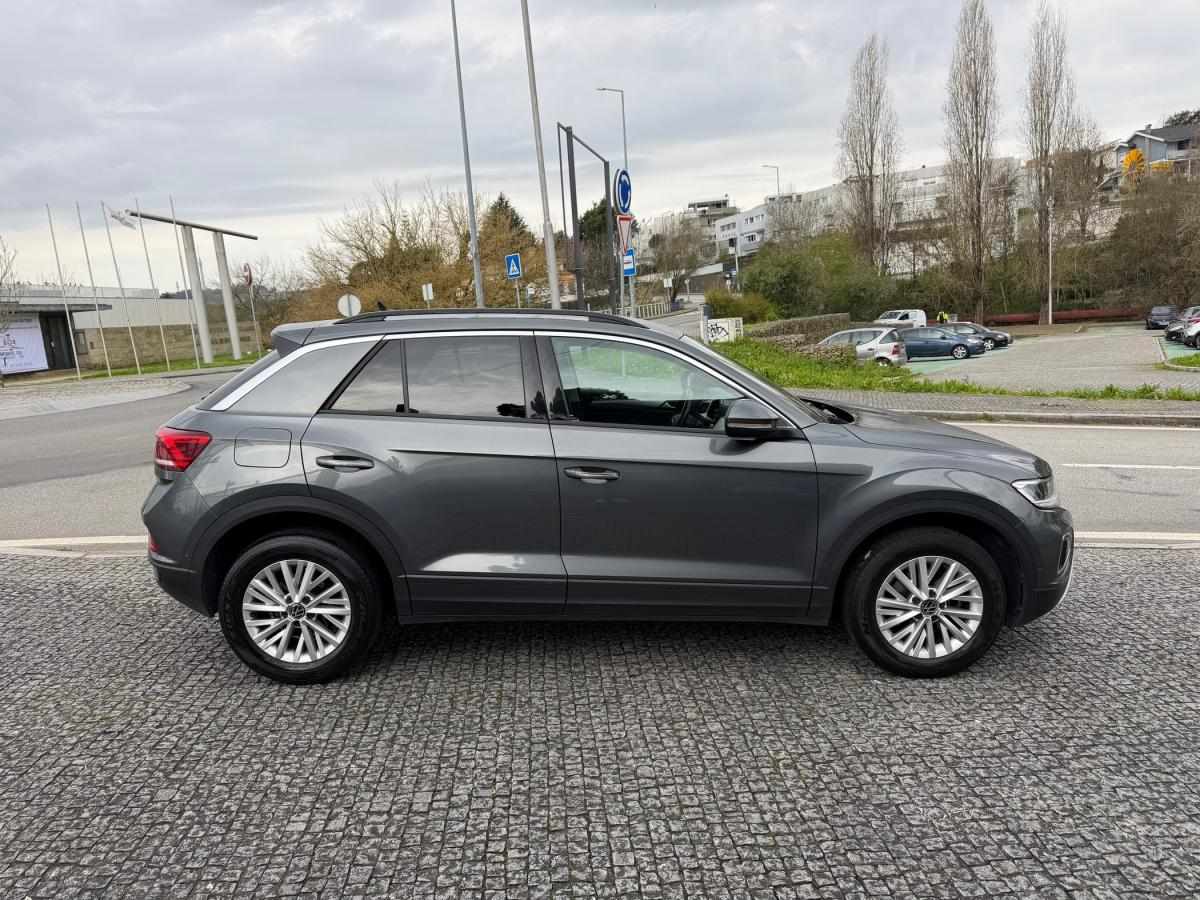 volkswagen-t-roc-2024-gasolina-999cc