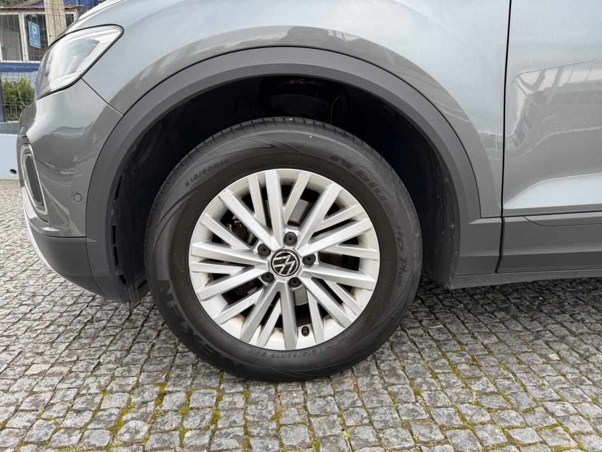 volkswagen-t-roc-2024-gasolina-999cc