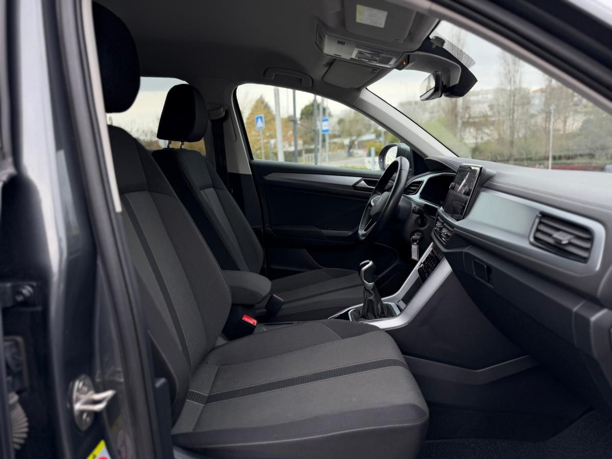 volkswagen-t-roc-2024-gasolina-999cc