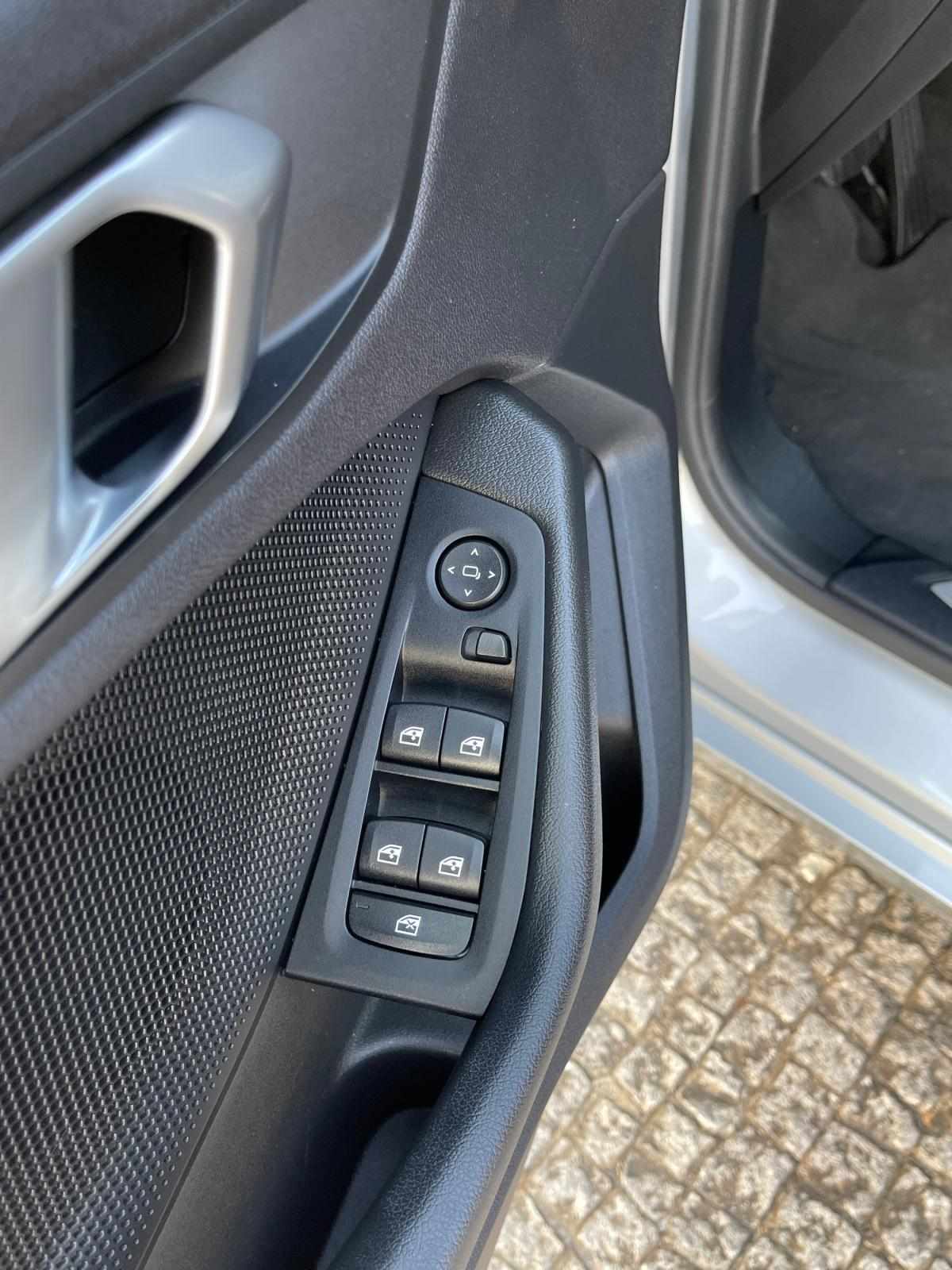 bmw-serie-1-2020-diesel-1496cc