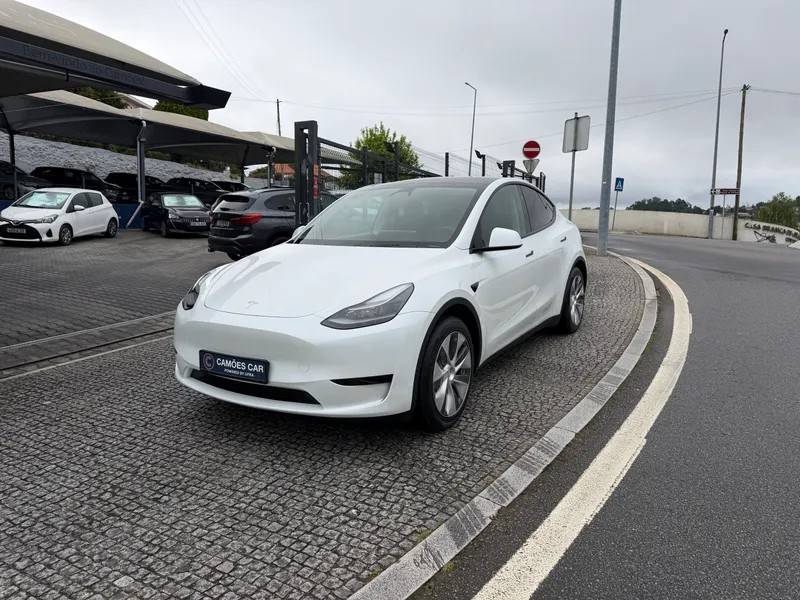 tesla-model-y-2023-eletrico-0cc