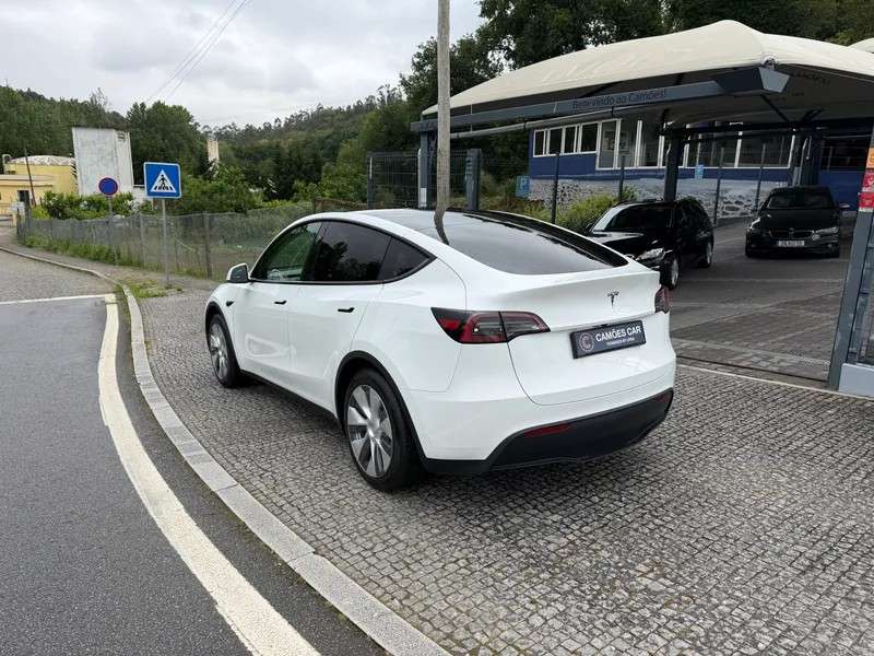 tesla-model-y-2023-eletrico-0cc
