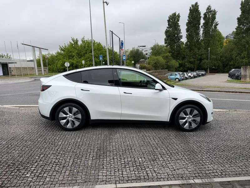 tesla-model-y-2023-eletrico-0cc
