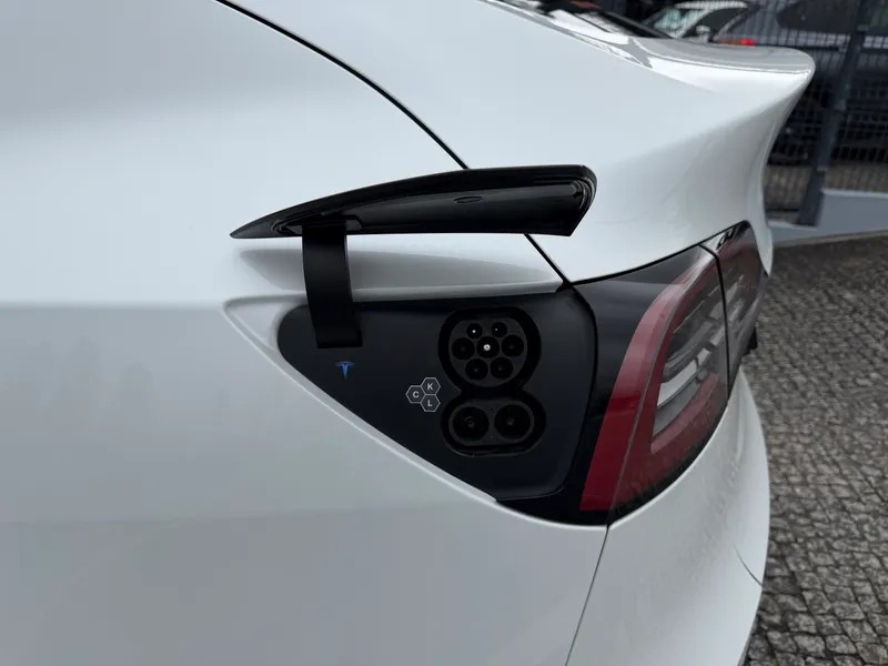 tesla-model-y-2023-eletrico-0cc