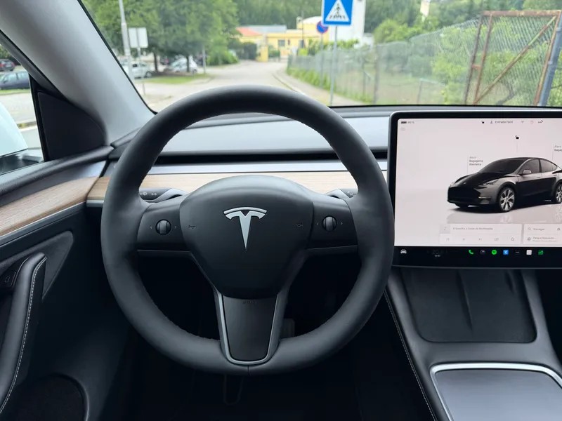 tesla-model-y-2023-eletrico-0cc