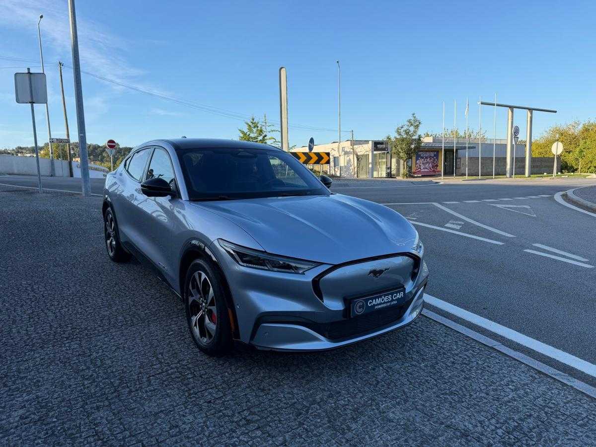 ford-mustang-2022-eletrico-0cc