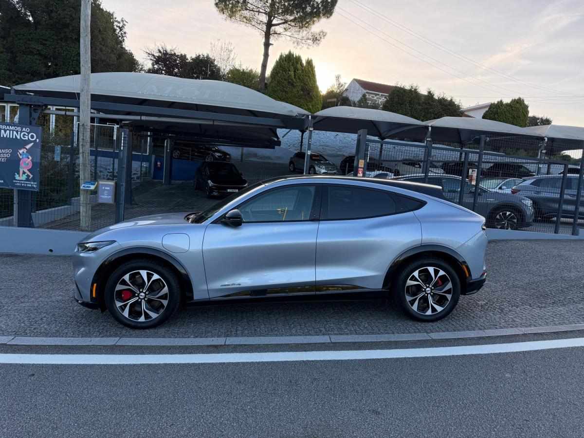 ford-mustang-2022-eletrico-0cc