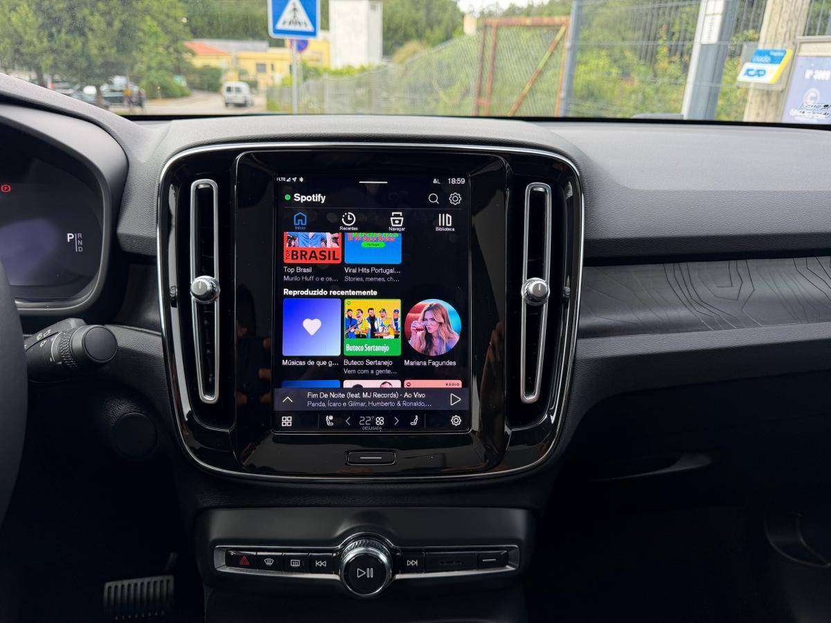 volvo-c40-2022-eletrico-0cc