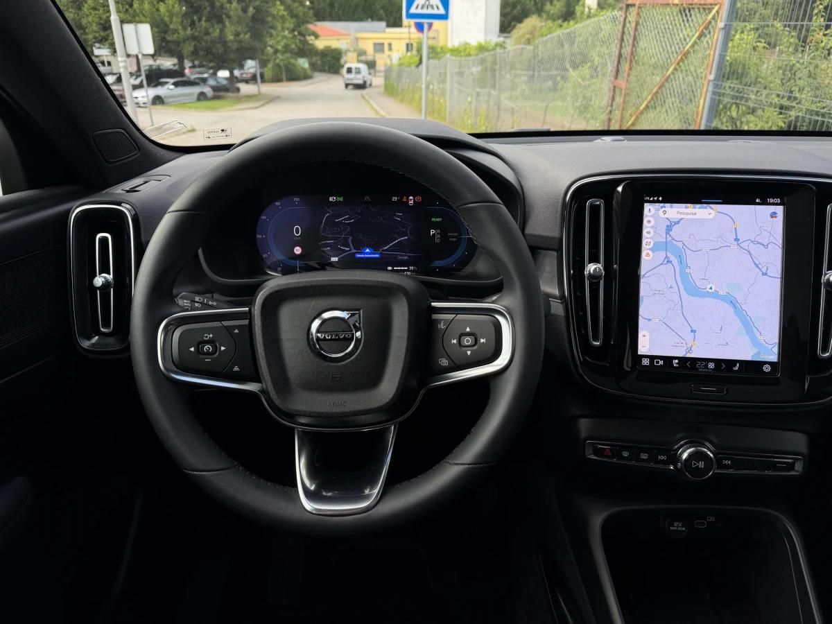 volvo-c40-2023-eletrico-0cc