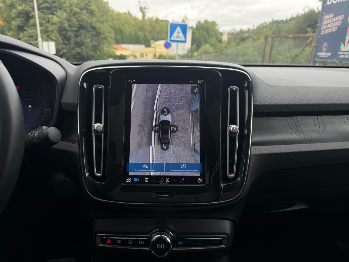 volvo-c40-2023-eletrico-0cc