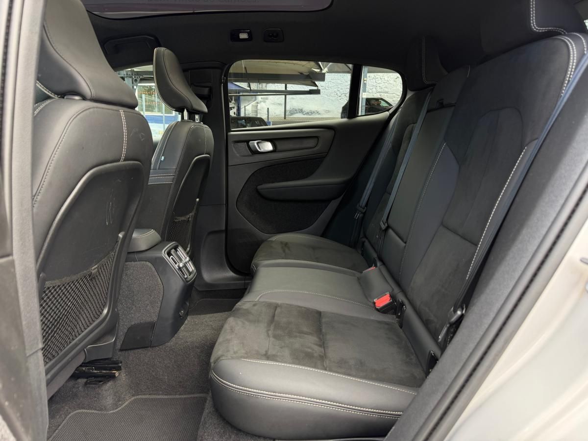 volvo-c40-2023-eletrico-0cc