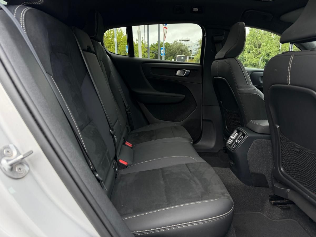 volvo-c40-2023-eletrico-0cc