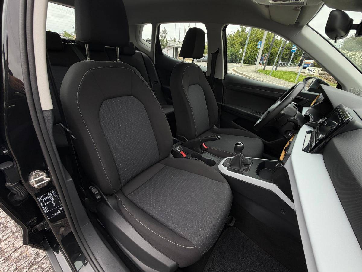 seat-arona-2023-gasolina-999cc
