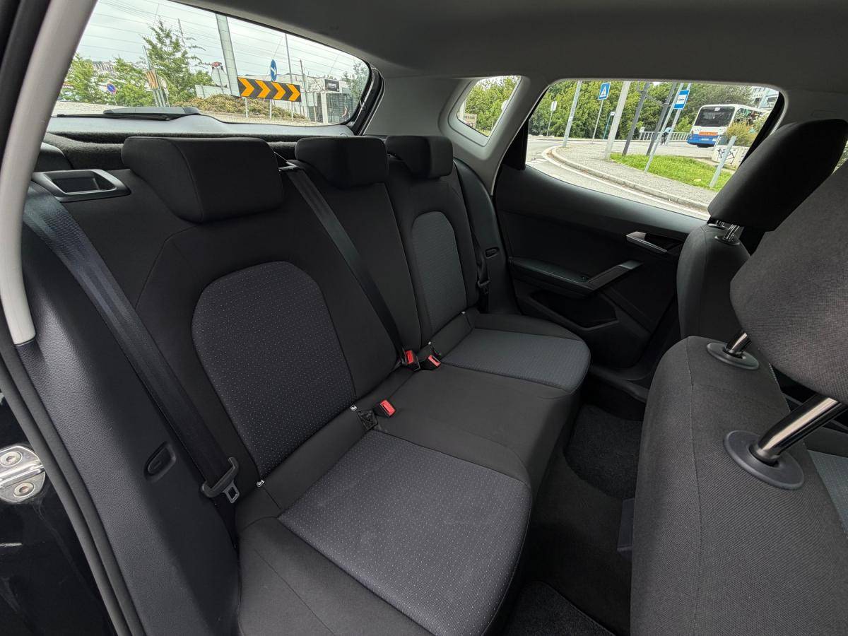 seat-arona-2023-gasolina-999cc