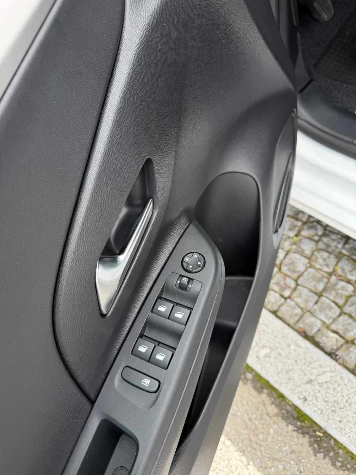 opel-corsa-2023-gasolina-1199cc