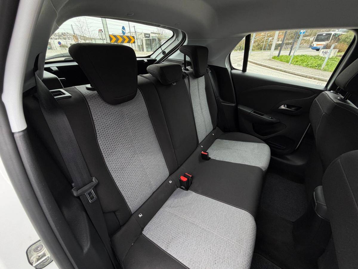 opel-corsa-2023-gasolina-1199cc