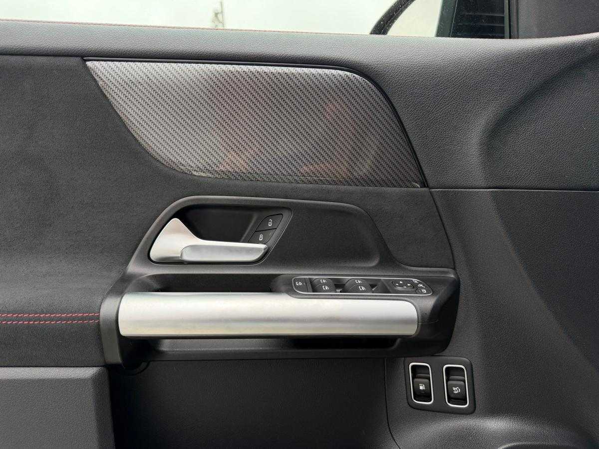 mercedes-benz-gla-2023-hibrido-a-gasolina-1332cc