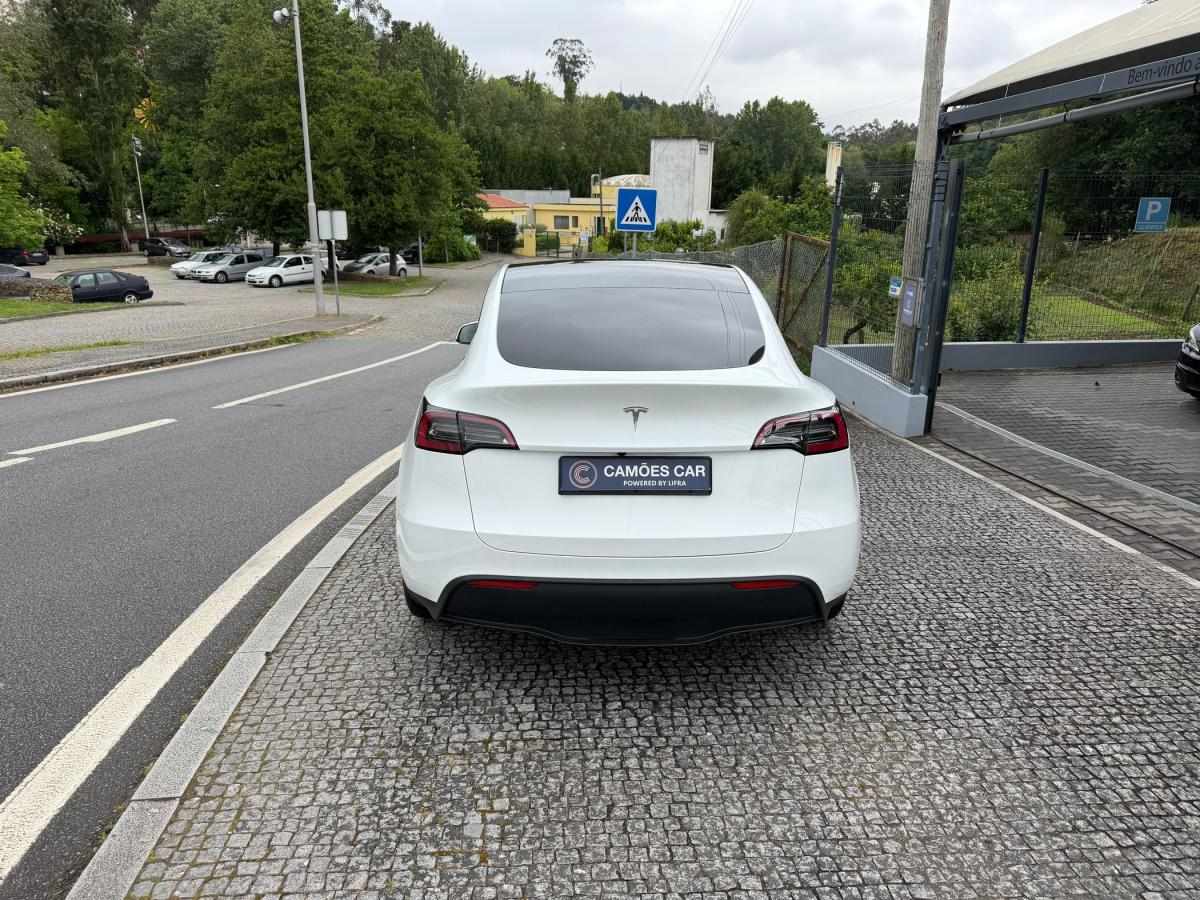 tesla-model-y-2024-eletrico-0cc