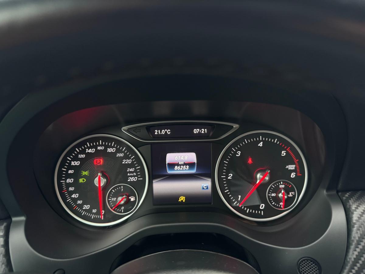 mercedes-benz-gla-2018-diesel-1461cc