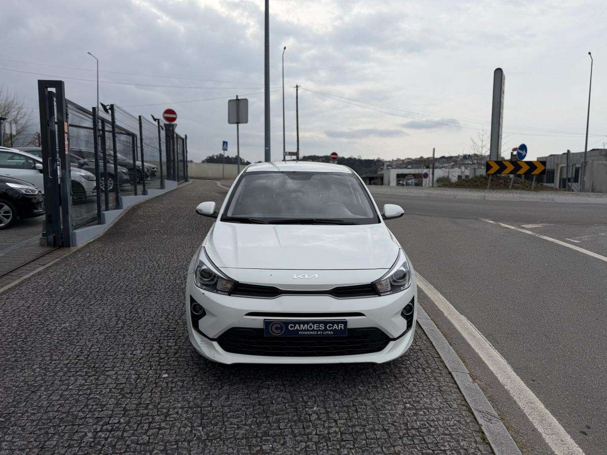 kia-rio-2022-gasolina-998cc