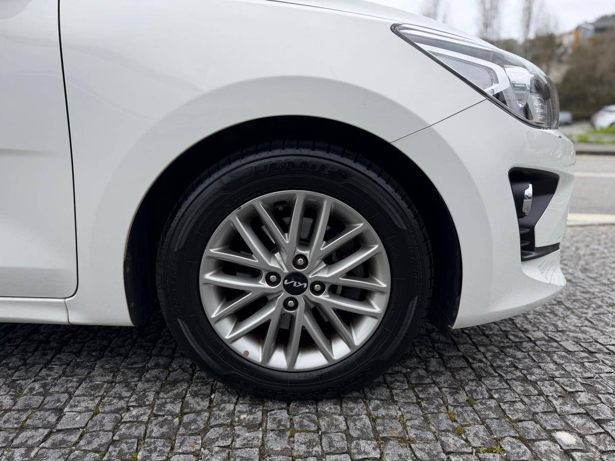 kia-rio-2022-gasolina-998cc