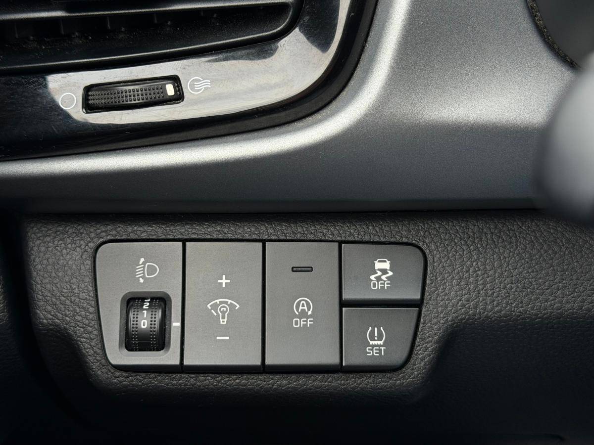 kia-rio-2022-gasolina-998cc