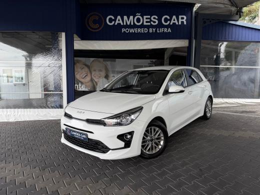 kia-rio-2022-gasolina-998cc