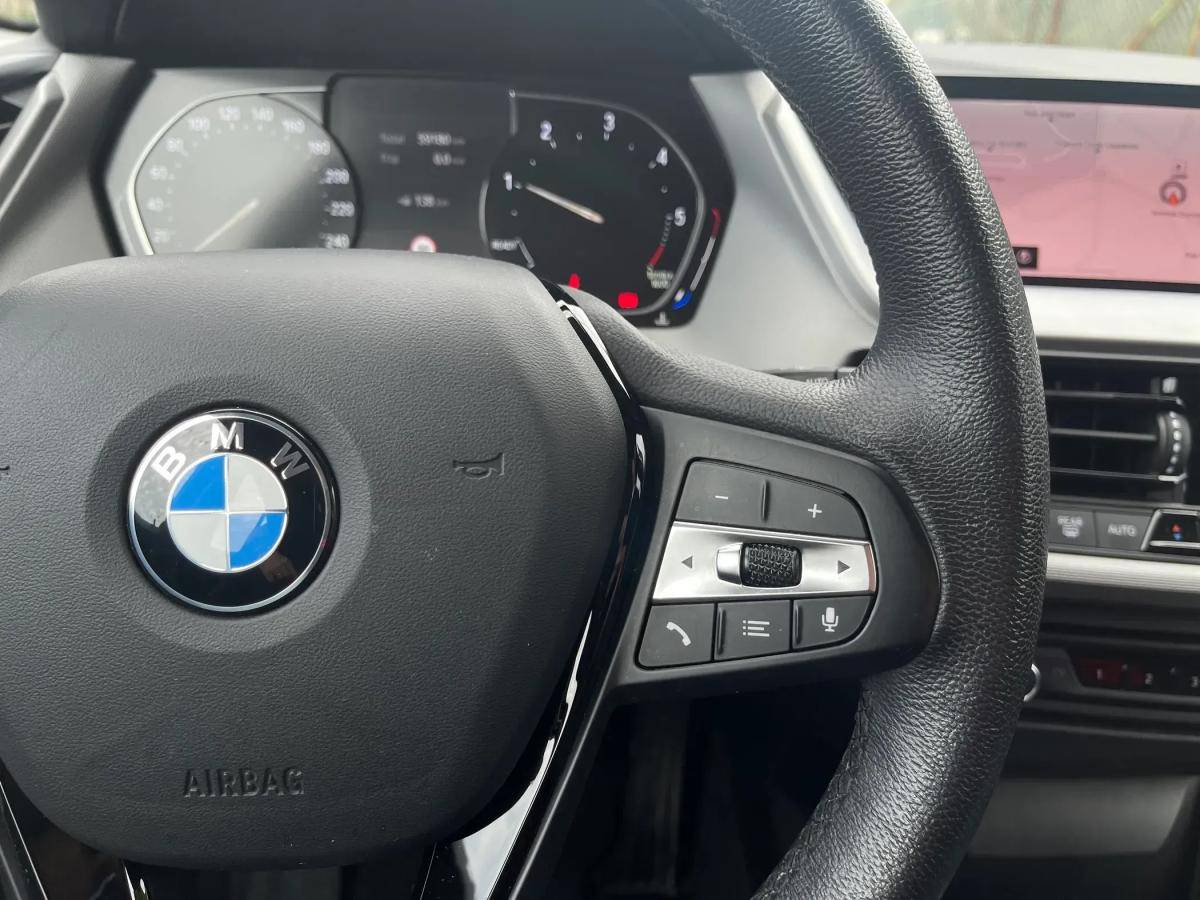 bmw-serie-1-2020-gasolina-1499cc