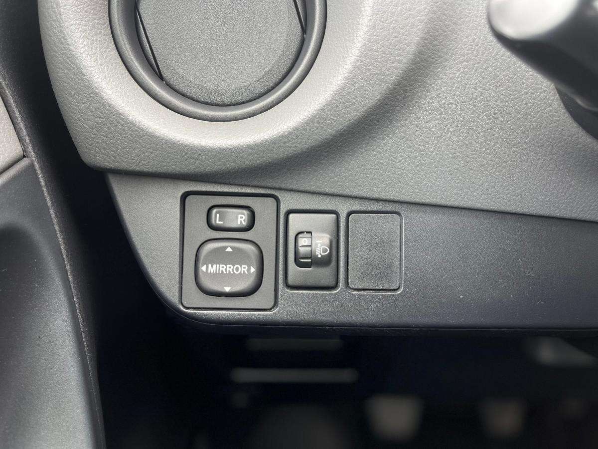 toyota-yaris-2016-diesel-1364cc