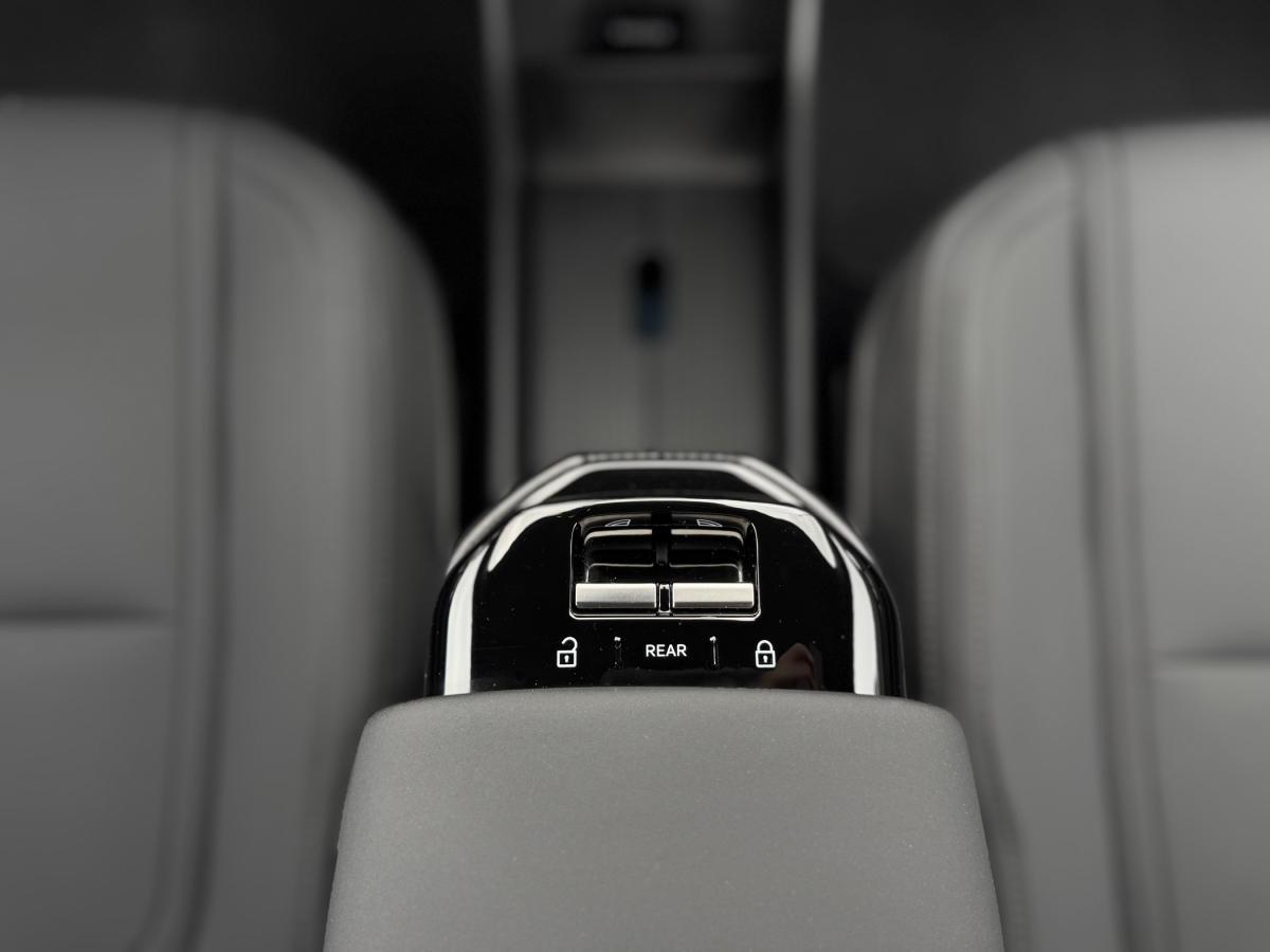volvo-ex30-2025-eletrico-0cc