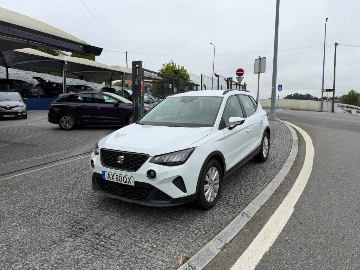 seat-arona-2023-gasolina-999cc