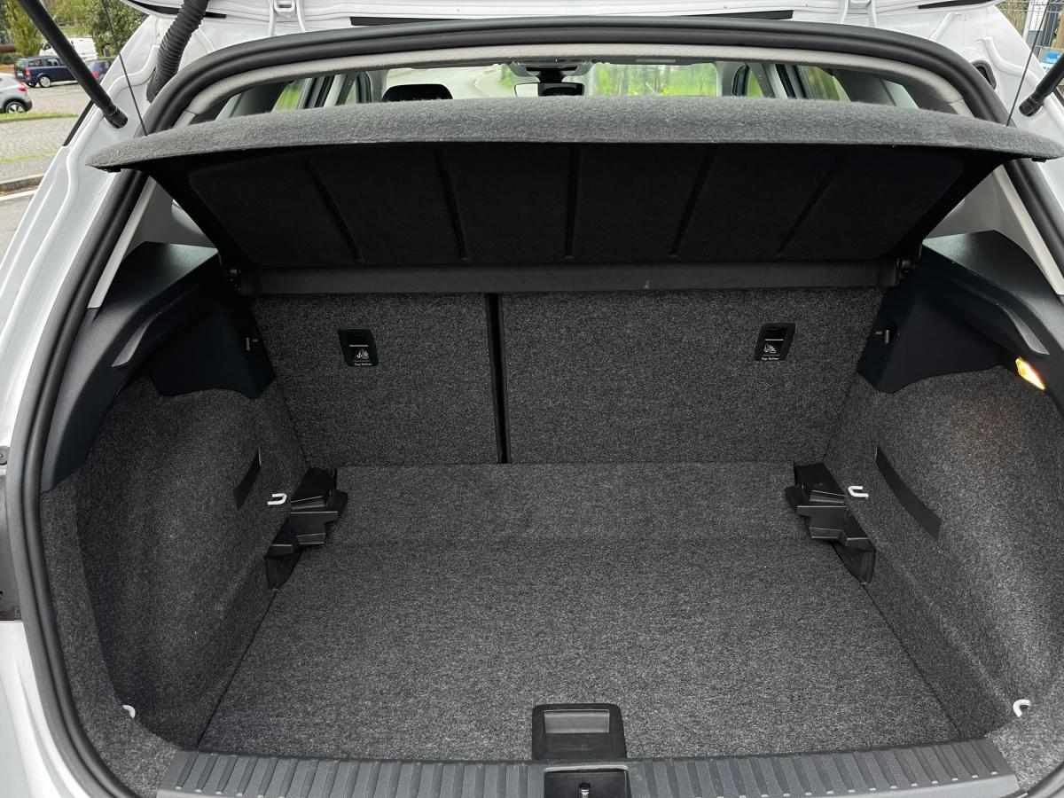 seat-arona-2023-gasolina-999cc