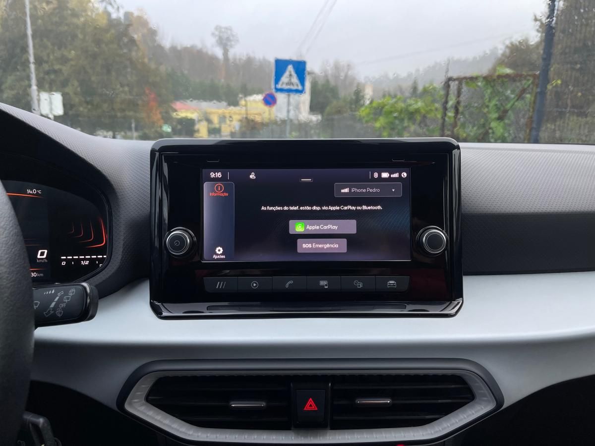 seat-arona-2023-gasolina-999cc