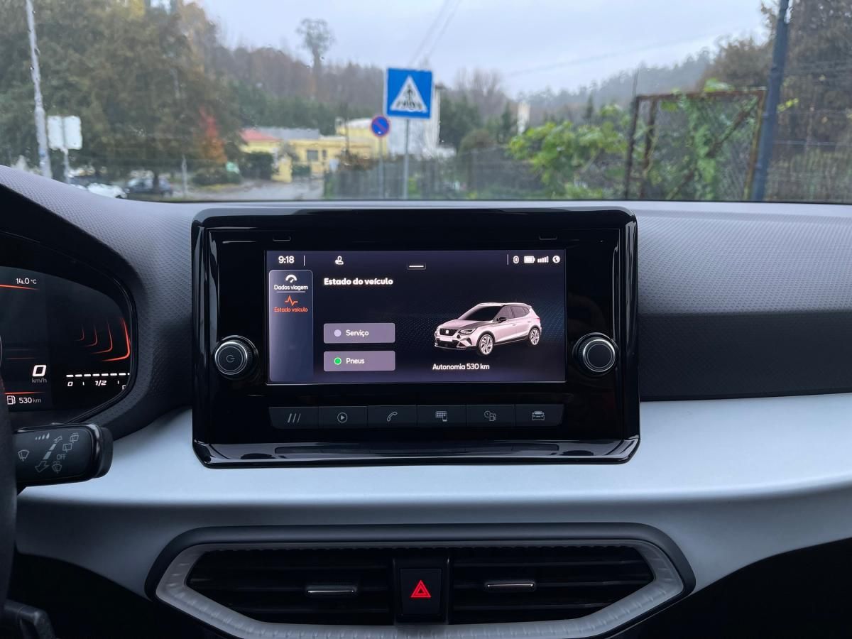 seat-arona-2023-gasolina-999cc