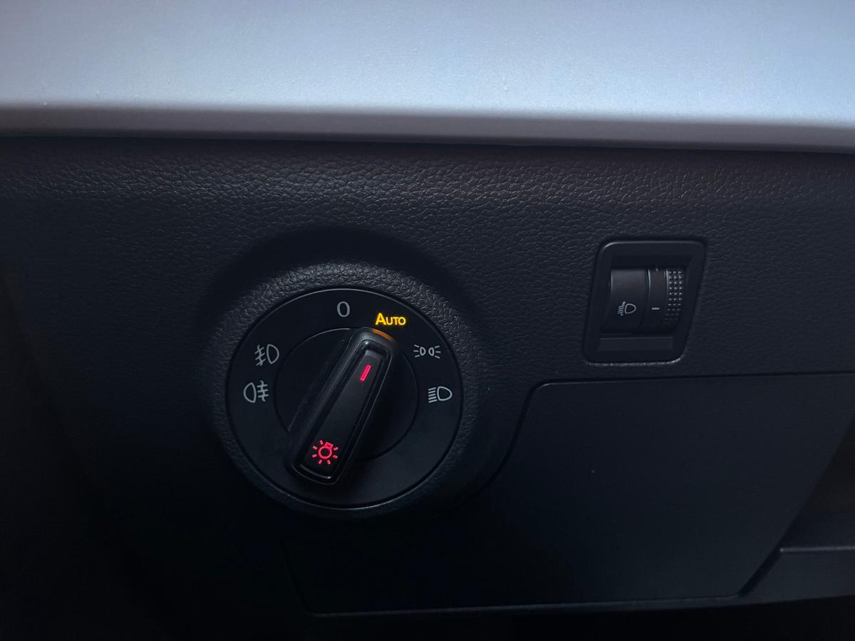 seat-arona-2023-gasolina-999cc