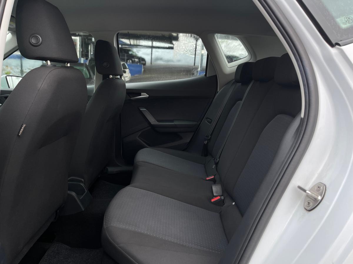 seat-arona-2023-gasolina-999cc