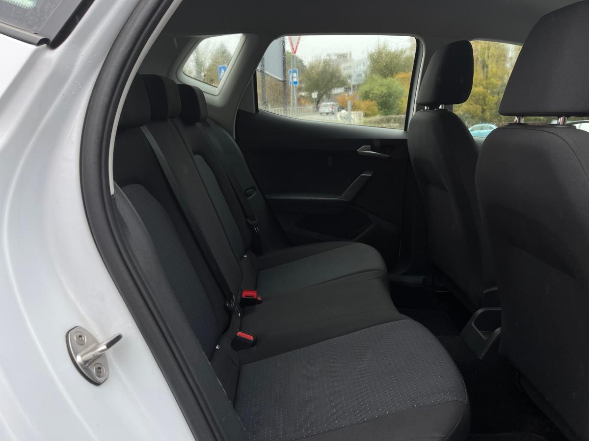 seat-arona-2023-gasolina-999cc