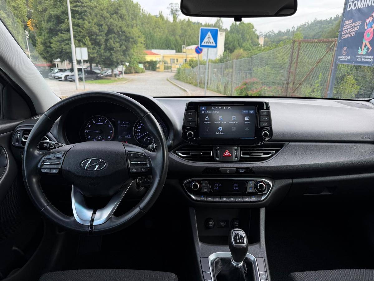 hyundai-i30-2021-gasolina-998cc