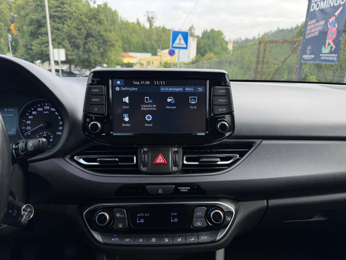 hyundai-i30-2021-gasolina-998cc