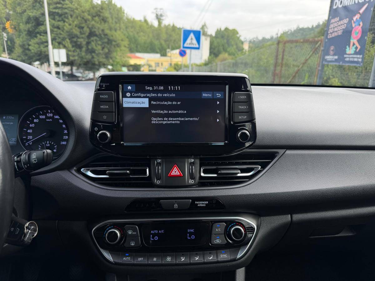 hyundai-i30-2021-gasolina-998cc