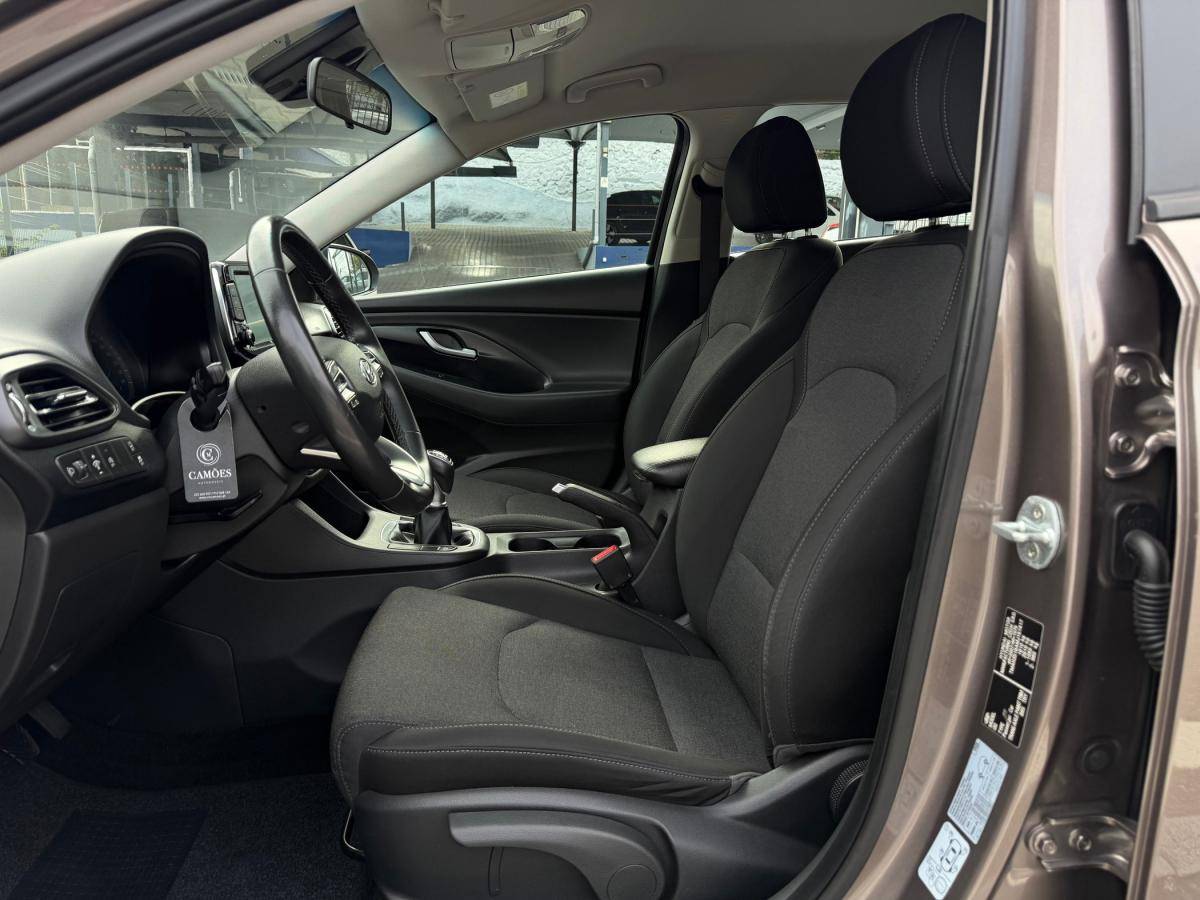 hyundai-i30-2021-gasolina-998cc