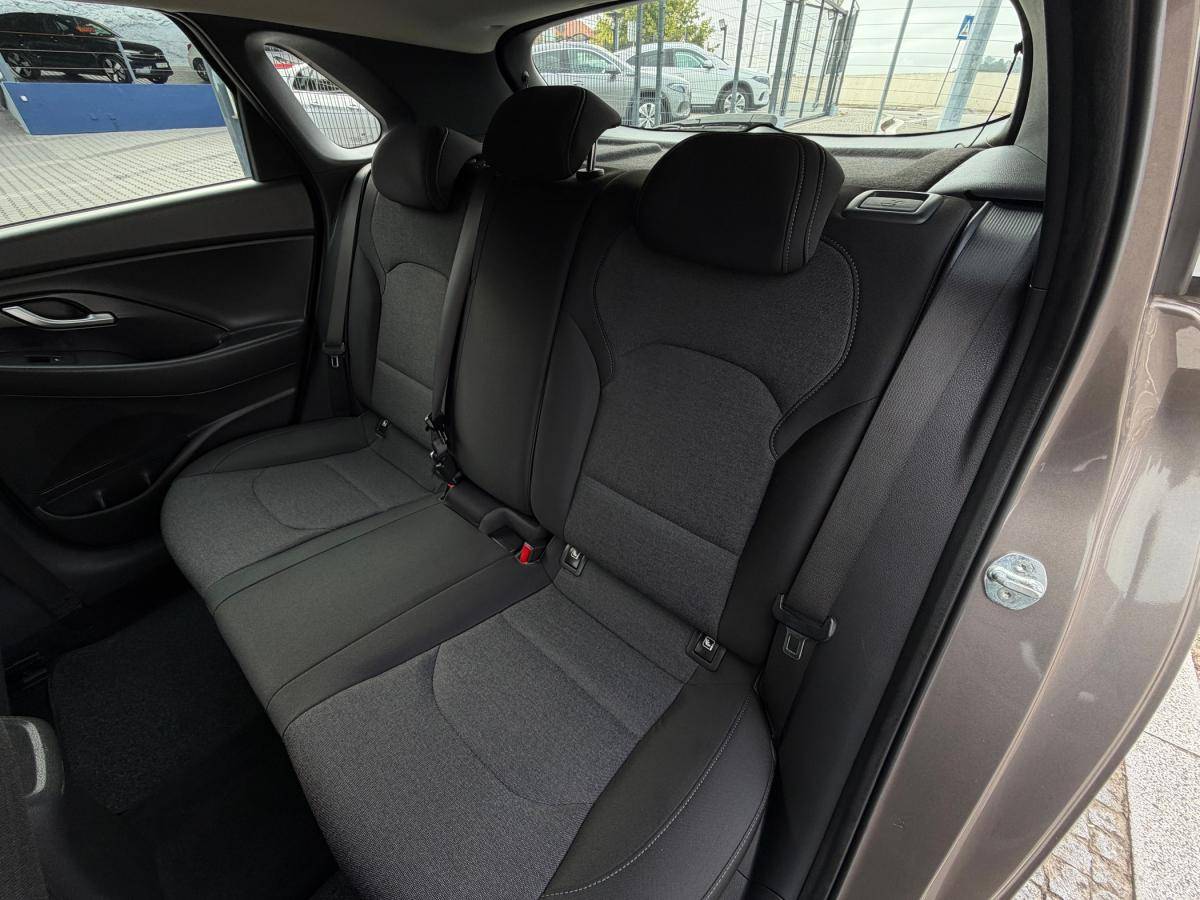 hyundai-i30-2021-gasolina-998cc