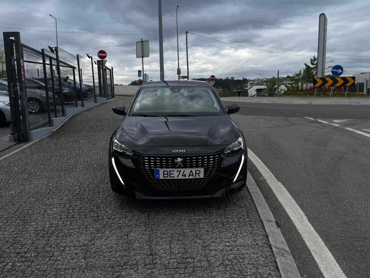 peugeot-208-2023-gasolina-1199cc