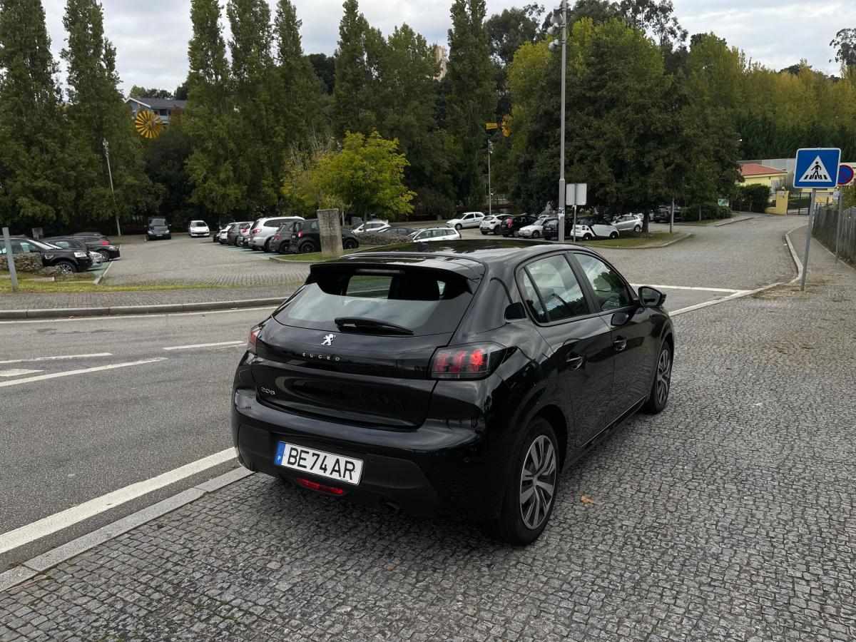 peugeot-208-2023-gasolina-1199cc