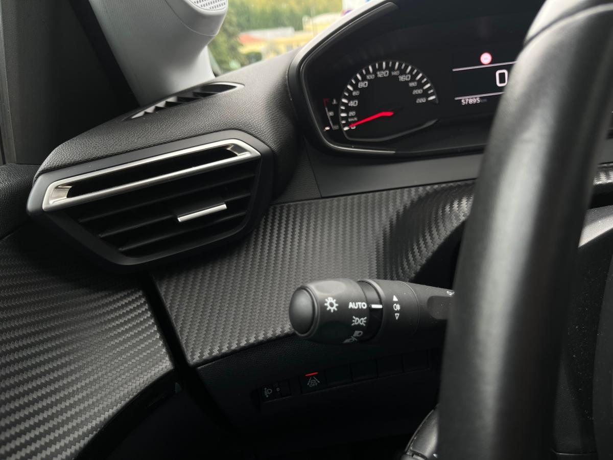 peugeot-208-2023-gasolina-1199cc
