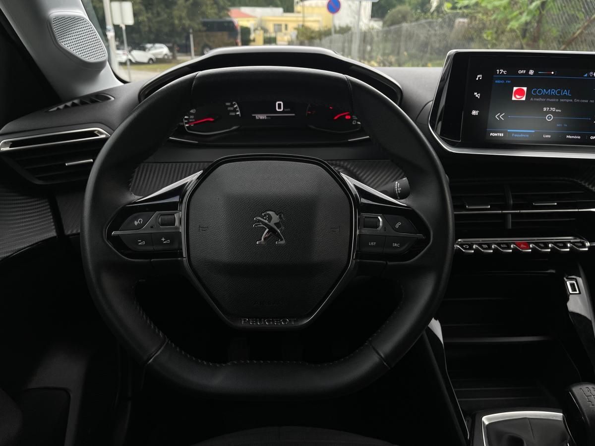 peugeot-208-2023-gasolina-1199cc