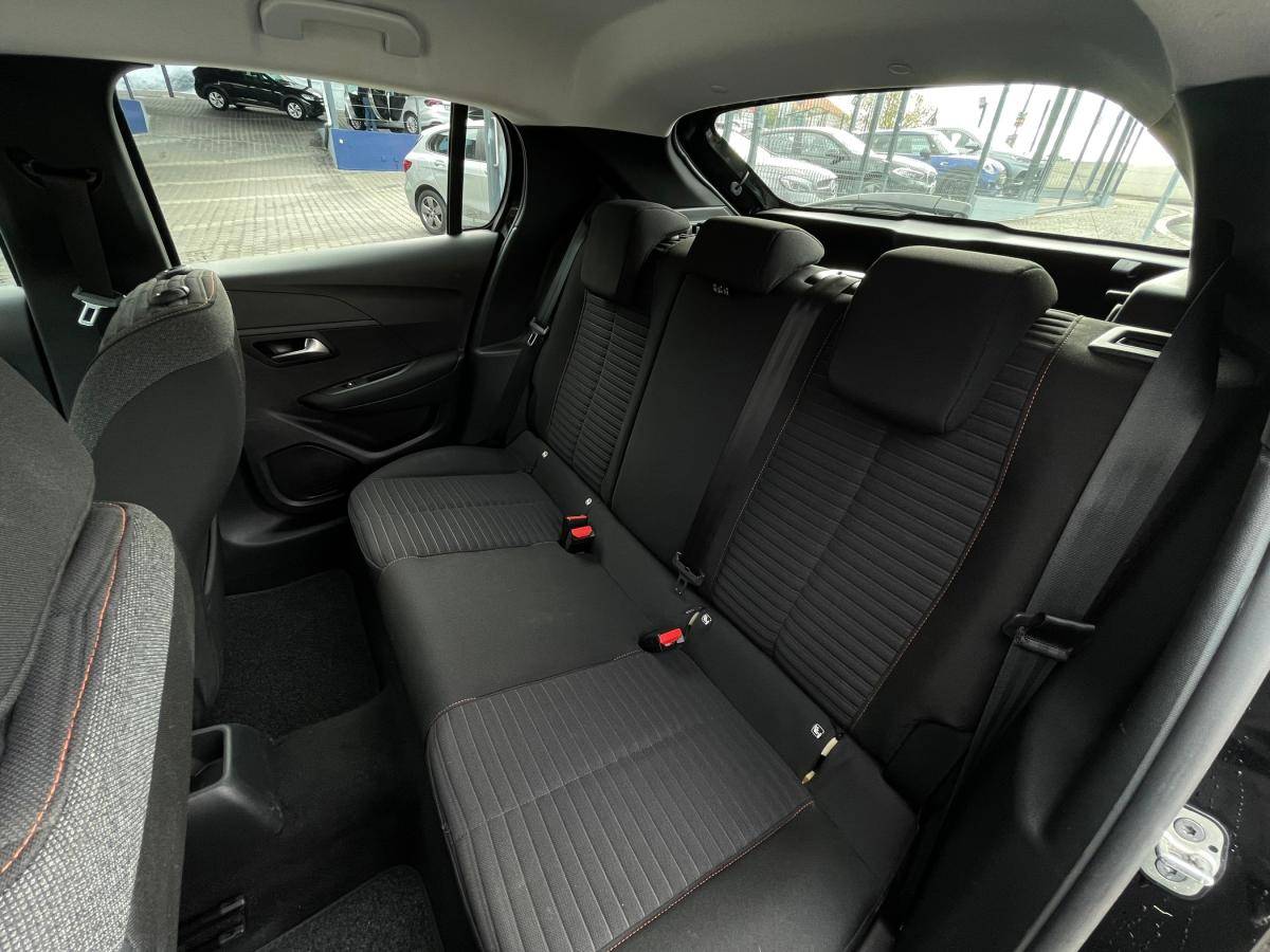 peugeot-208-2023-gasolina-1199cc