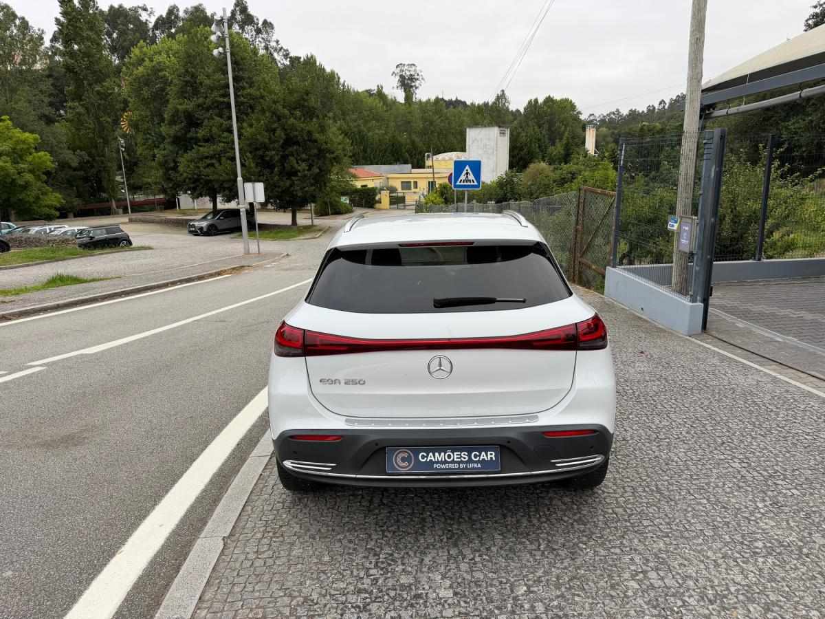 mercedes-benz-eqa-2022-eletrico-0cc